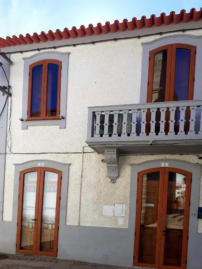 Casa Do Largo Da Igreja Villa Vila Nova de Fozcoa Exteriör bild